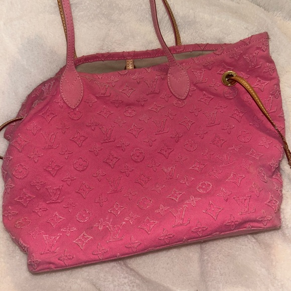 Pink Denim Louis Vuitton Appliqué Neverfull MM - Picture 7 of 9